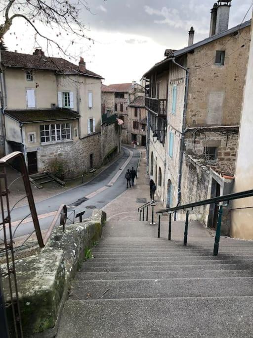 Chez Sophie Et Gege. Maison De Ville, Deux Chambres, De Plain-Pied Figeac Eksteriør billede