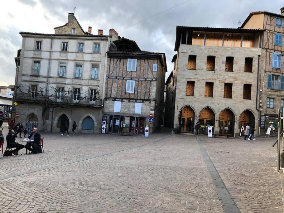Chez Sophie Et Gege. Maison De Ville, Deux Chambres, De Plain-Pied Figeac Eksteriør billede
